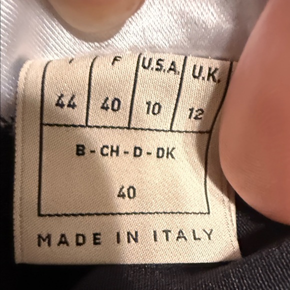 Emilio Pucci 100% silk Black Dress with Scarf tie back - Picture 6 of 7